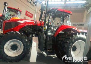 國(guó)產(chǎn)大馬拖拉機(jī)視頻,強(qiáng)勁動(dòng)力，引領(lǐng)農(nóng)業(yè)現(xiàn)代化新篇章